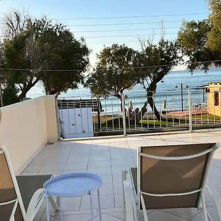 Colibri Seafront With Pool * Nopigia